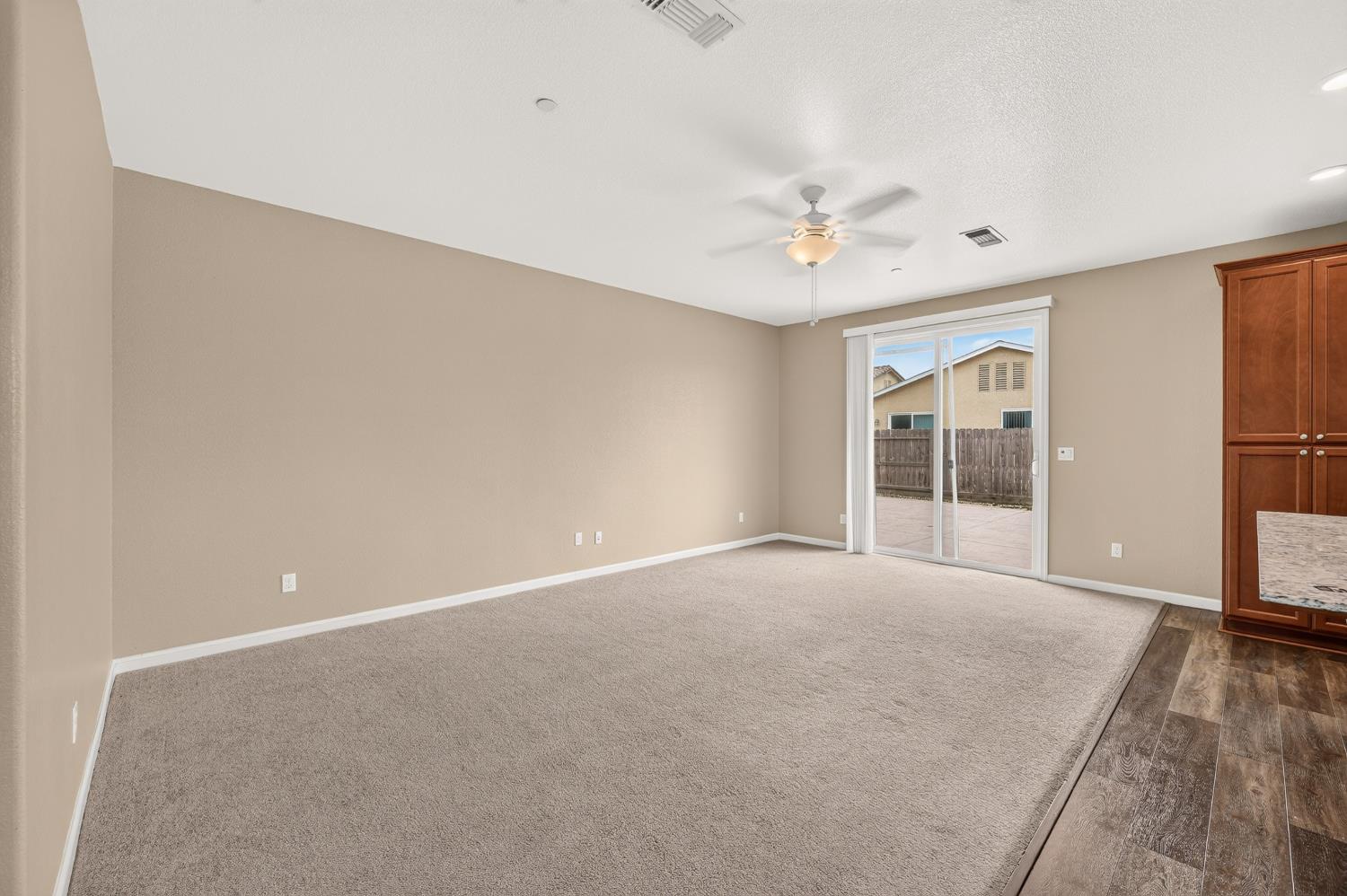 714 Suzanne Dr, Merced, CA 95348