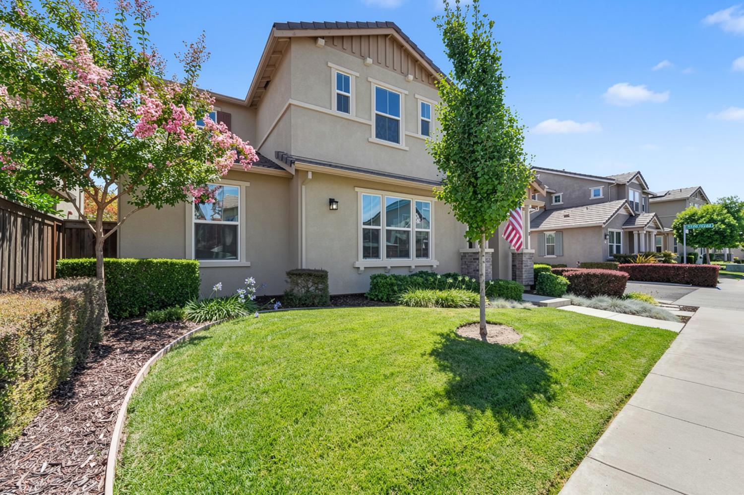 2292 Gallery Dr, Riverbank, CA 95367