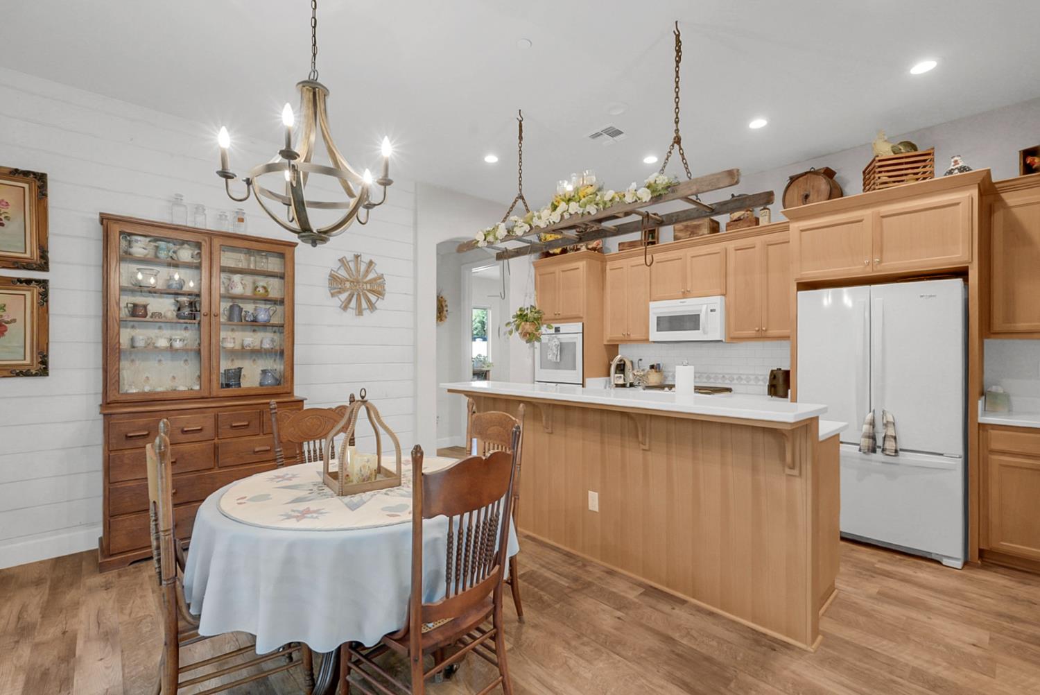 2100 State St, Turlock, CA 95380