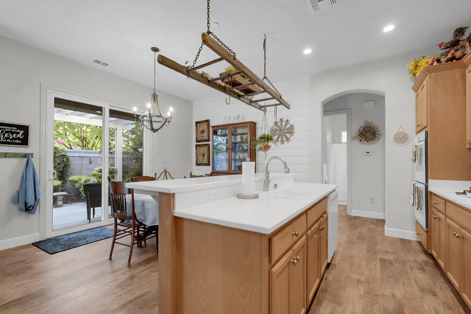 2100 State St, Turlock, CA 95380