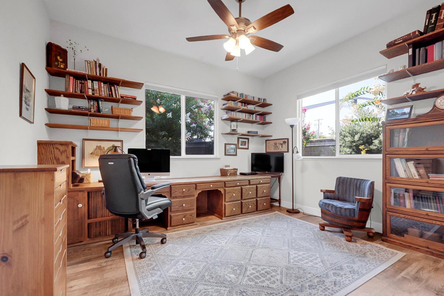 2100 State St, Turlock, CA 95380