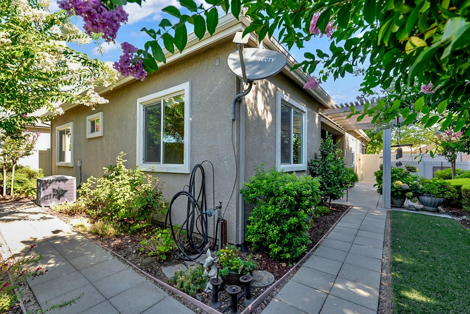 2100 State St, Turlock, CA 95380