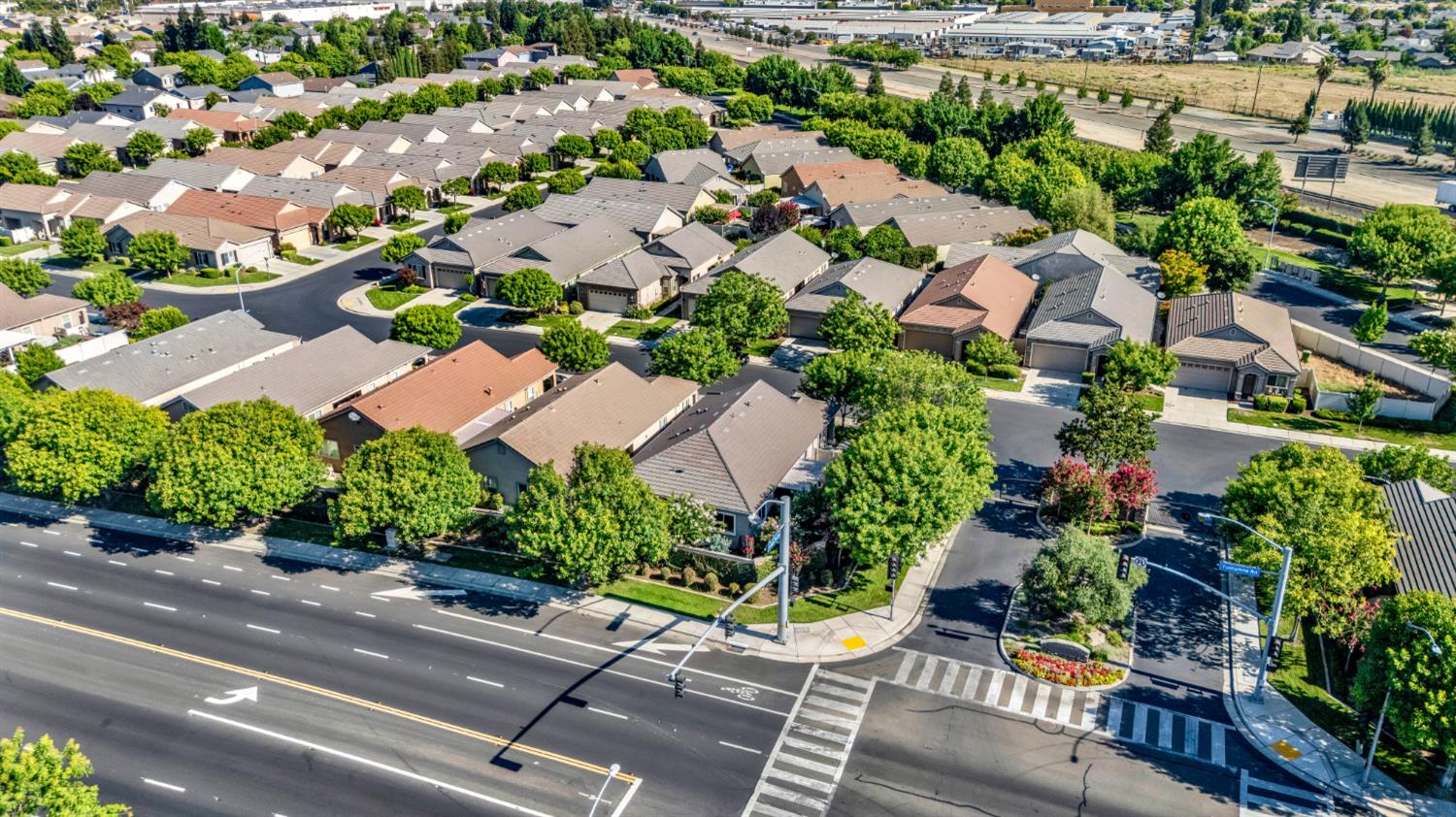 2100 State St, Turlock, CA 95380