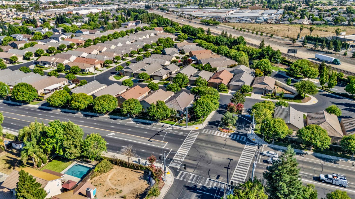 2100 State St, Turlock, CA 95380
