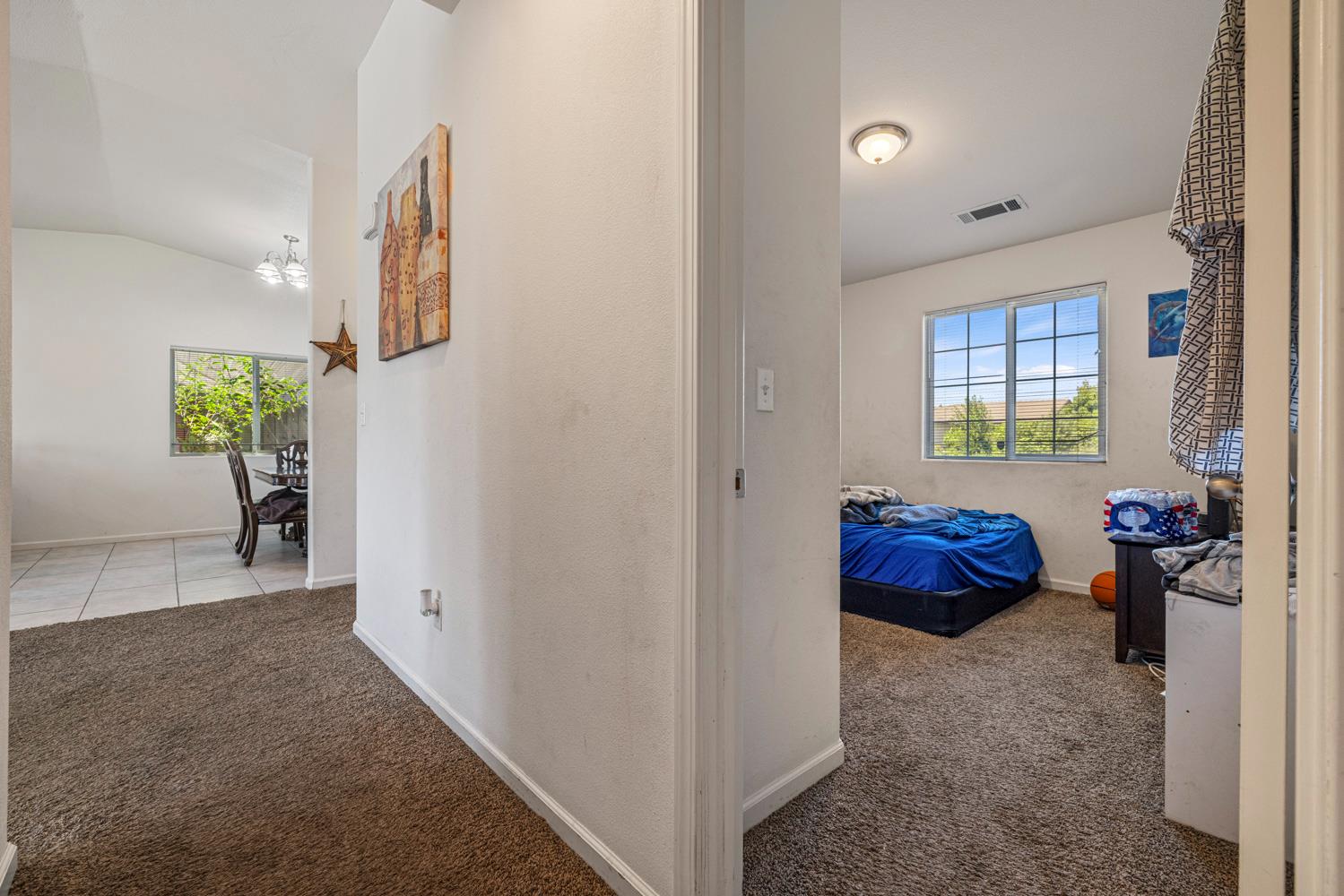 6902 Falcon Ave, Winton, CA 95388