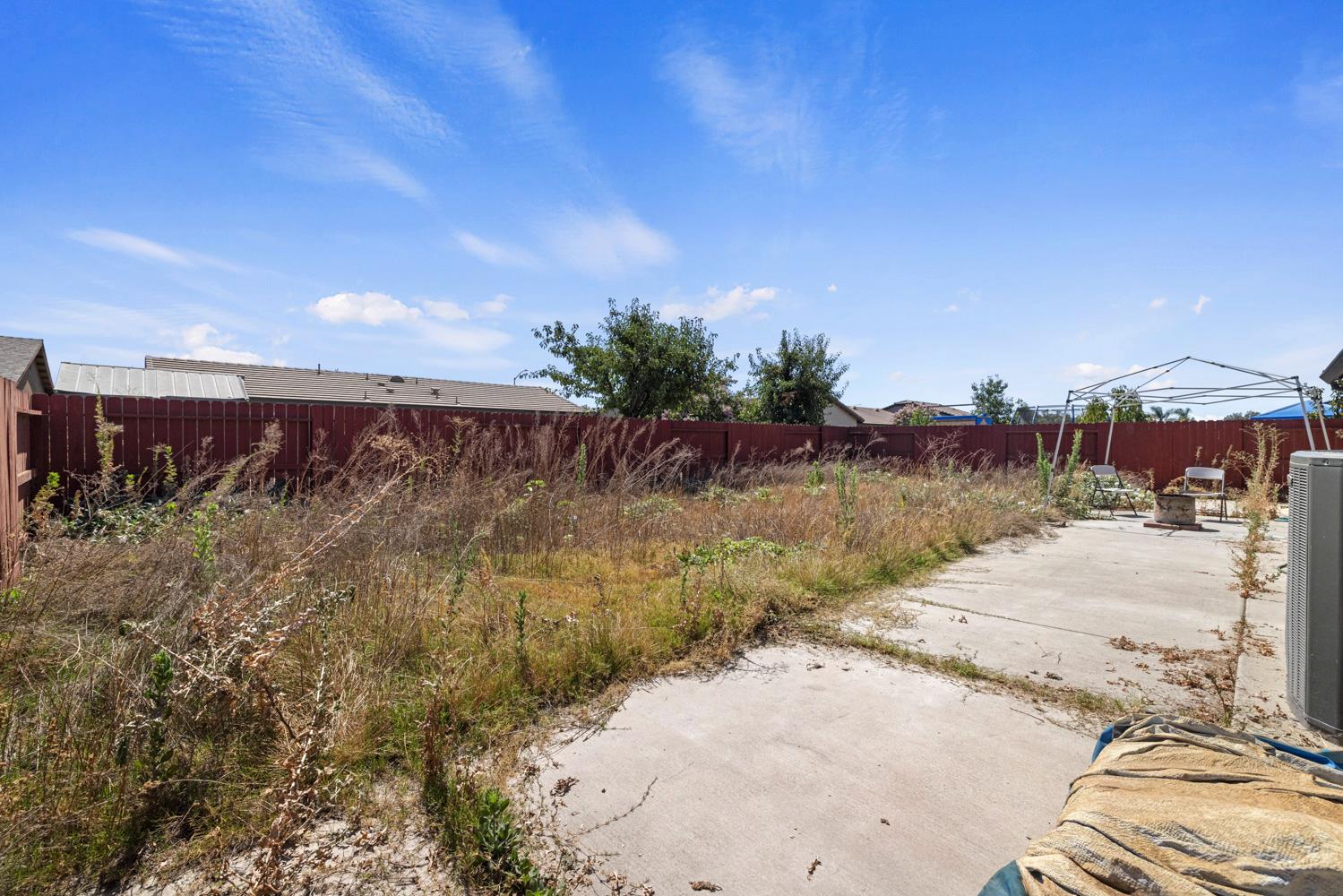 6902 Falcon Ave, Winton, CA 95388