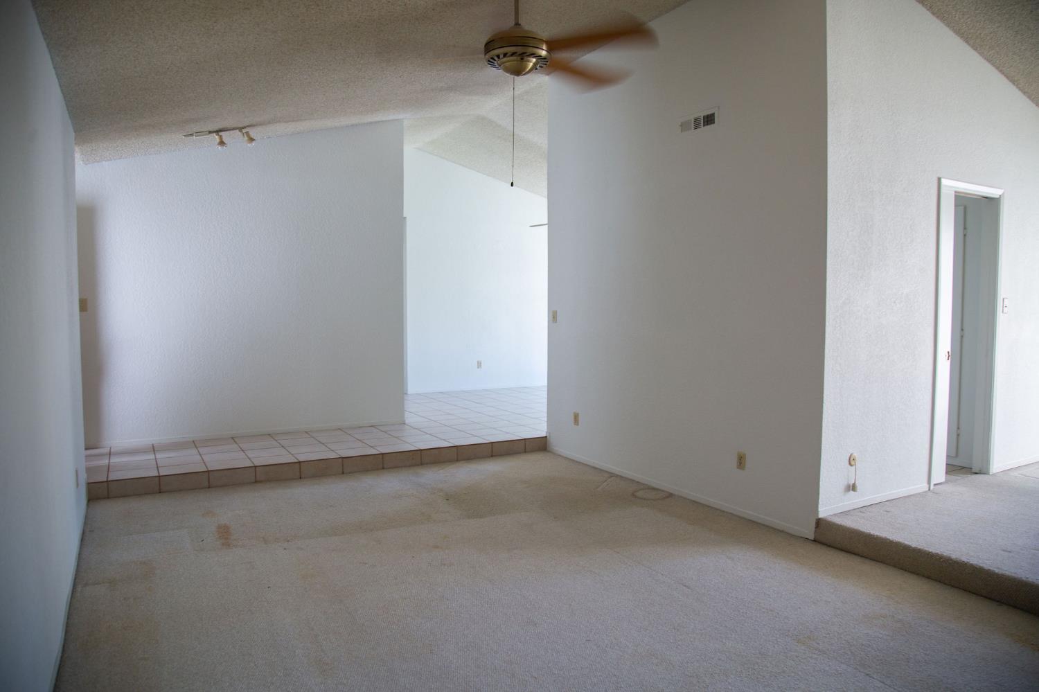 3408 Saginaw Ct, Modesto, CA 95355