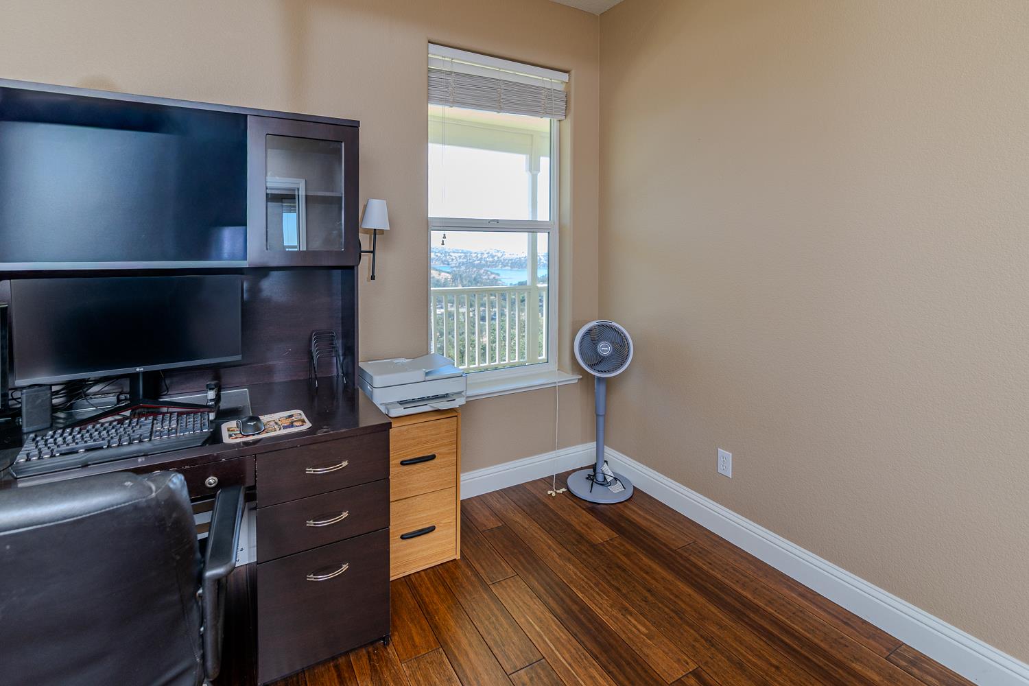 14280 Amber Ridge Dr, La Grange, CA 95329