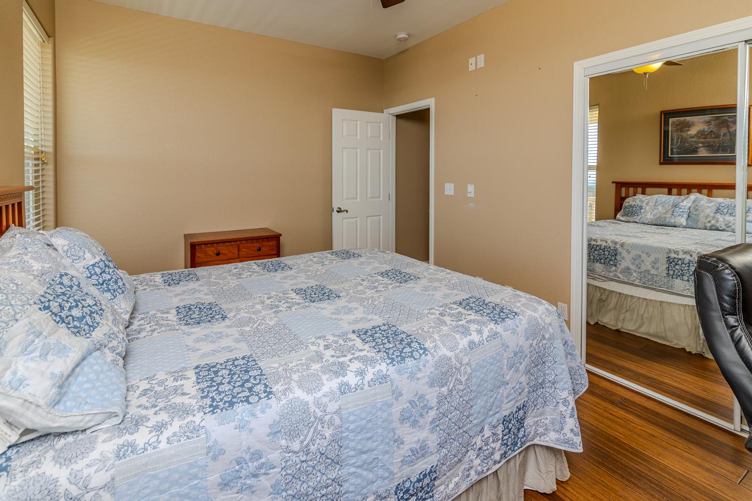 14280 Amber Ridge Dr, La Grange, CA 95329