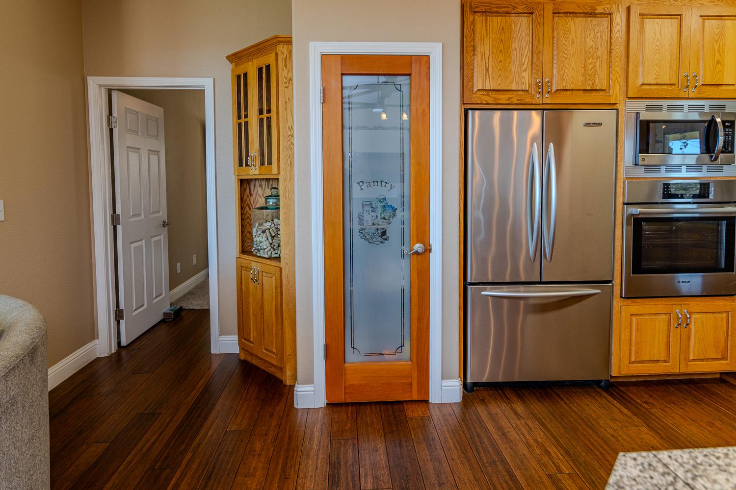 14280 Amber Ridge Dr, La Grange, CA 95329