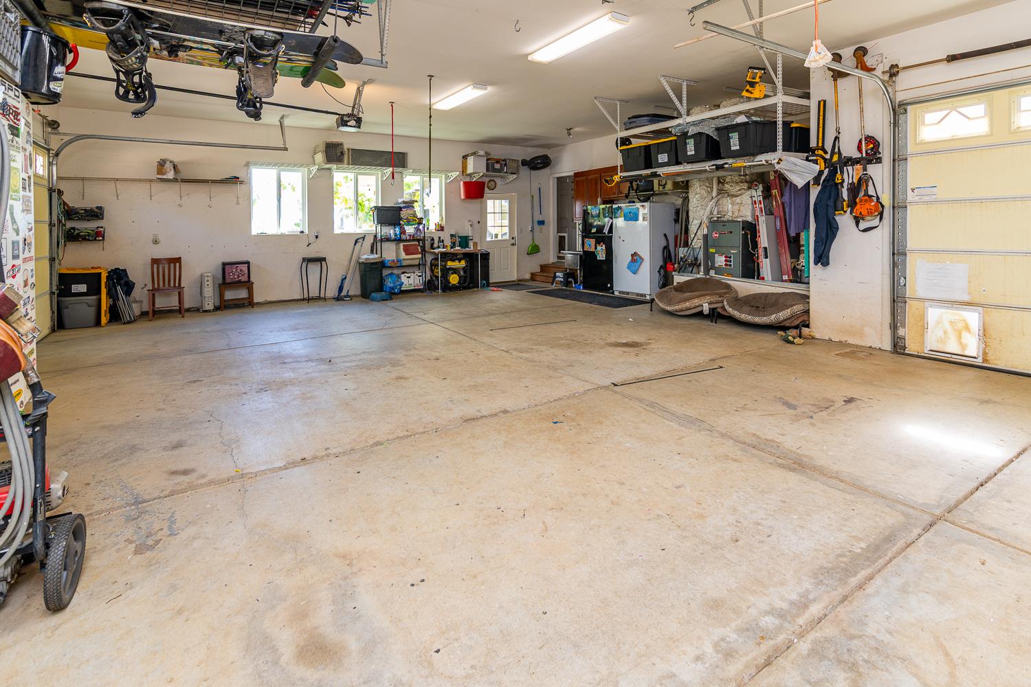 14280 Amber Ridge Dr, La Grange, CA 95329