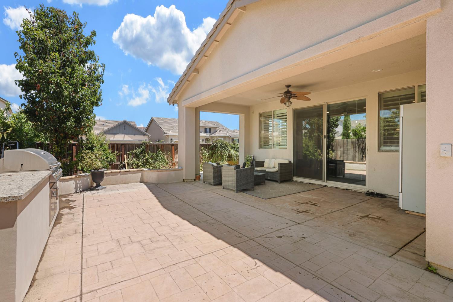 1803 Coit St, Manteca, CA 95337