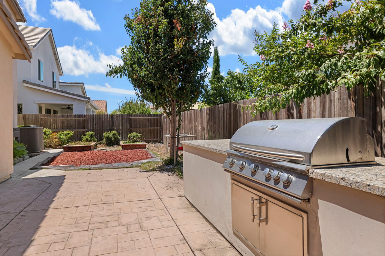 1803 Coit St, Manteca, CA 95337