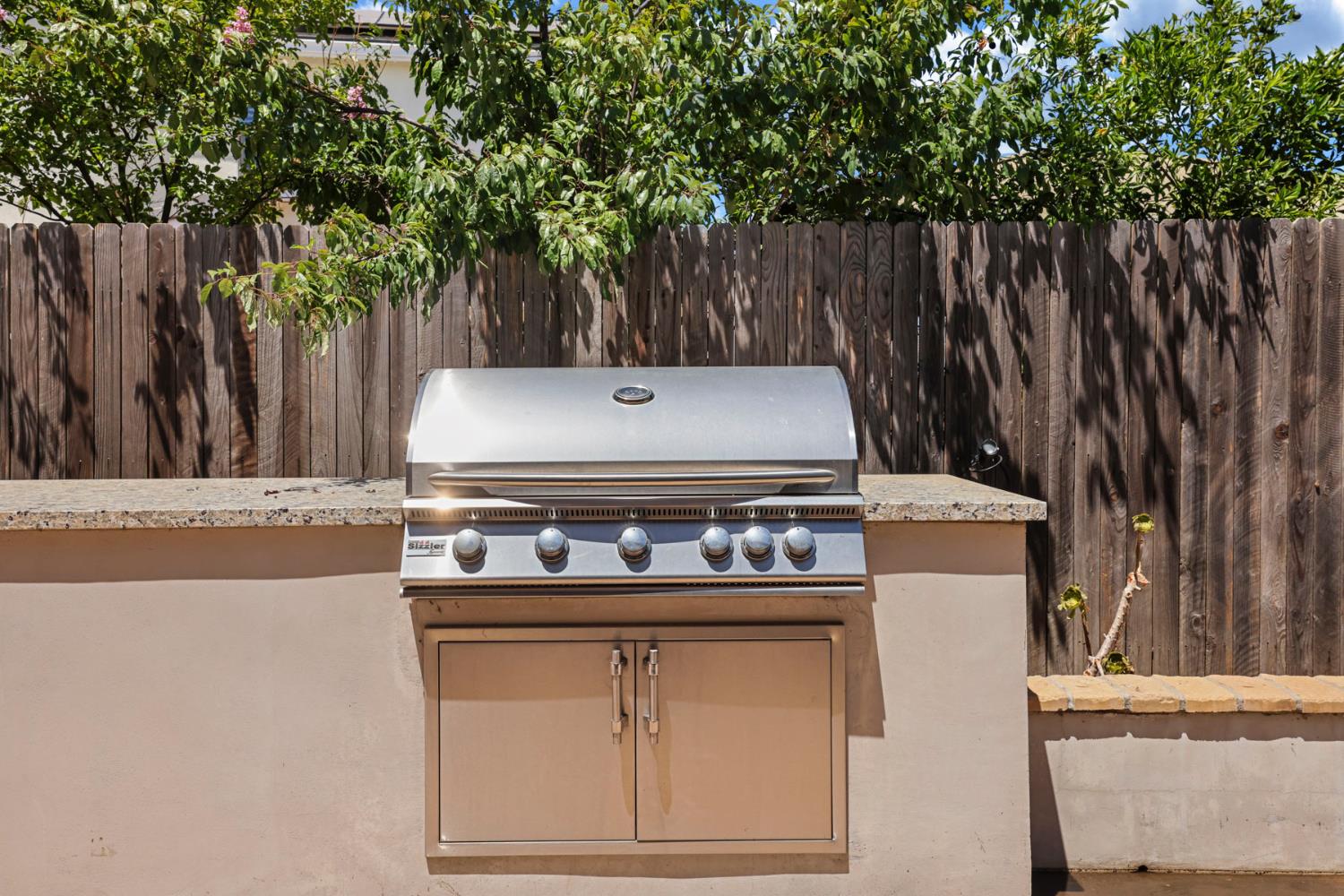 1803 Coit St, Manteca, CA 95337