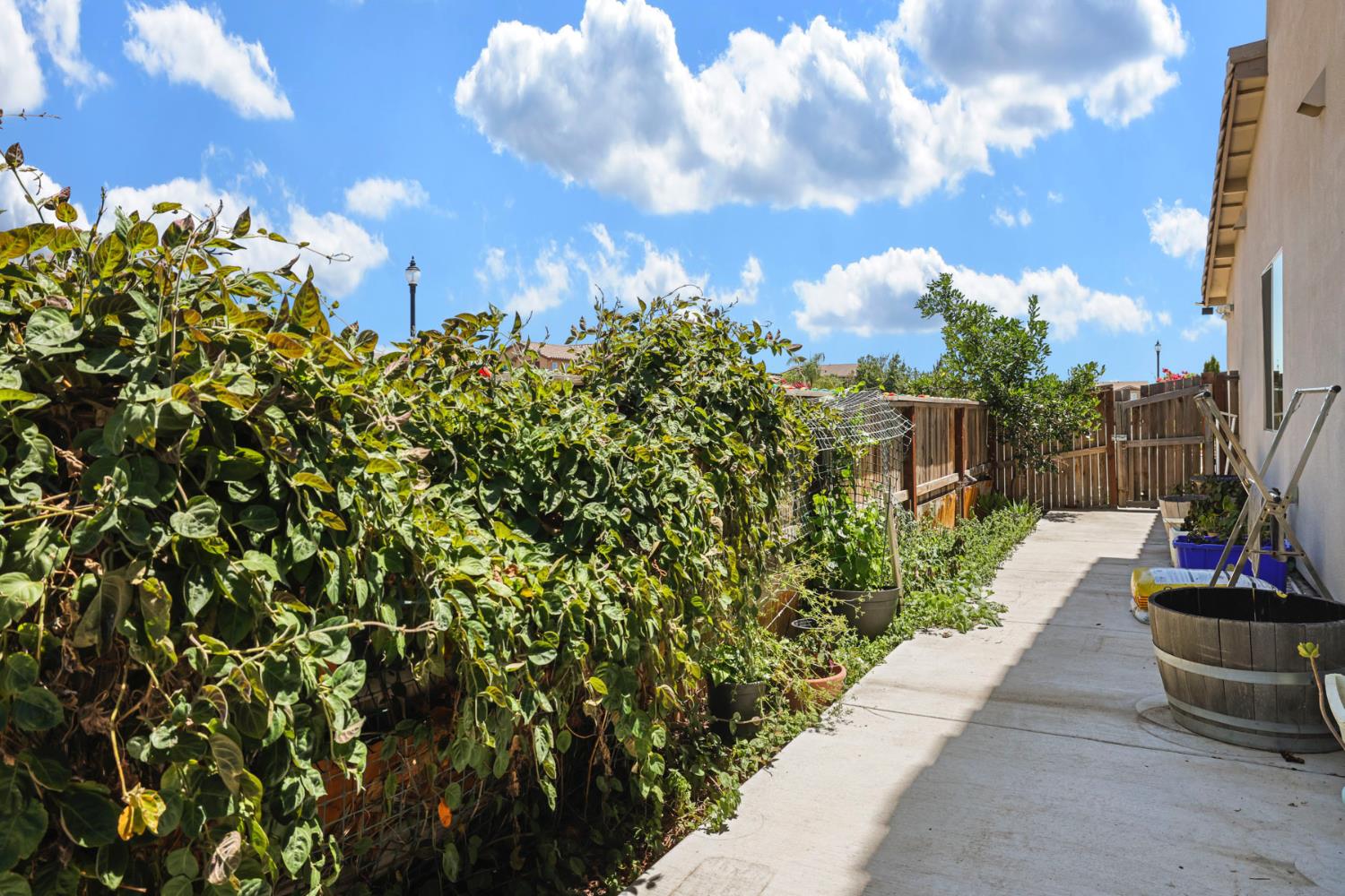 1803 Coit St, Manteca, CA 95337