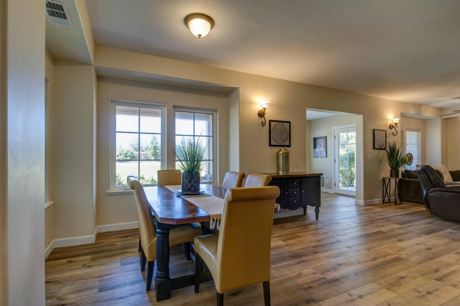 168 Blue Oak Ct, Copperopolis, CA 95228