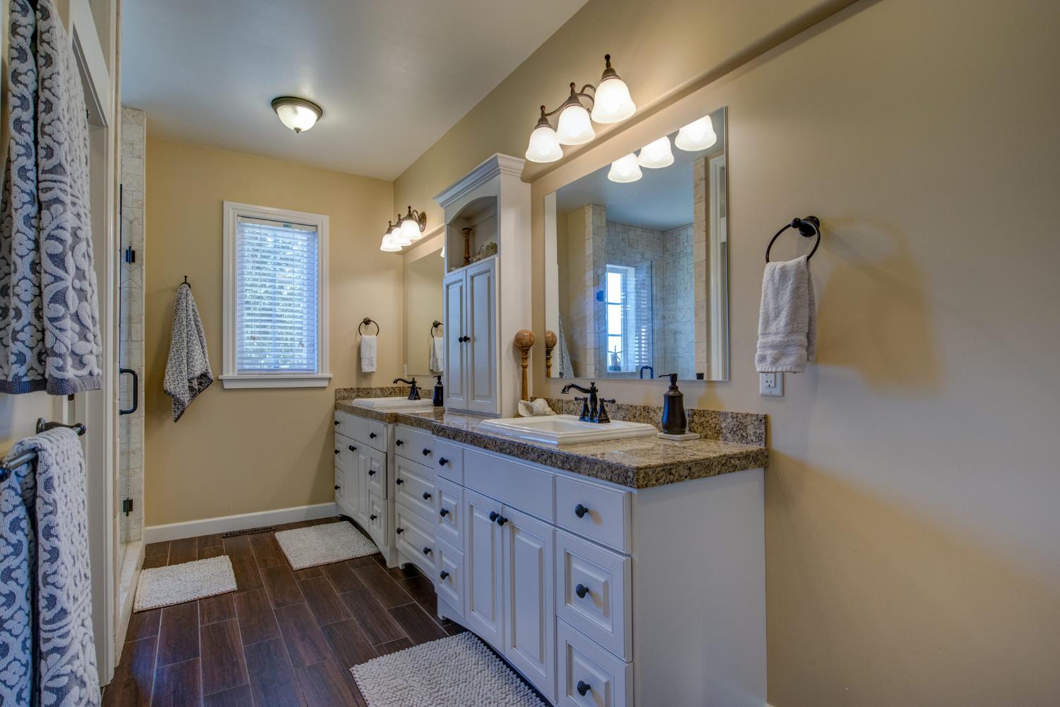 168 Blue Oak Ct, Copperopolis, CA 95228