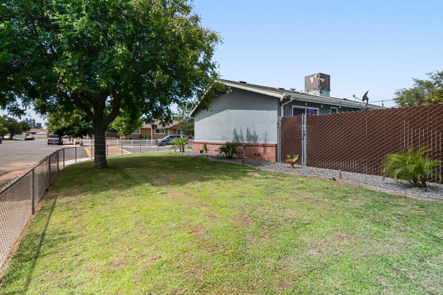401 Amador Cir, Manteca, CA 95336