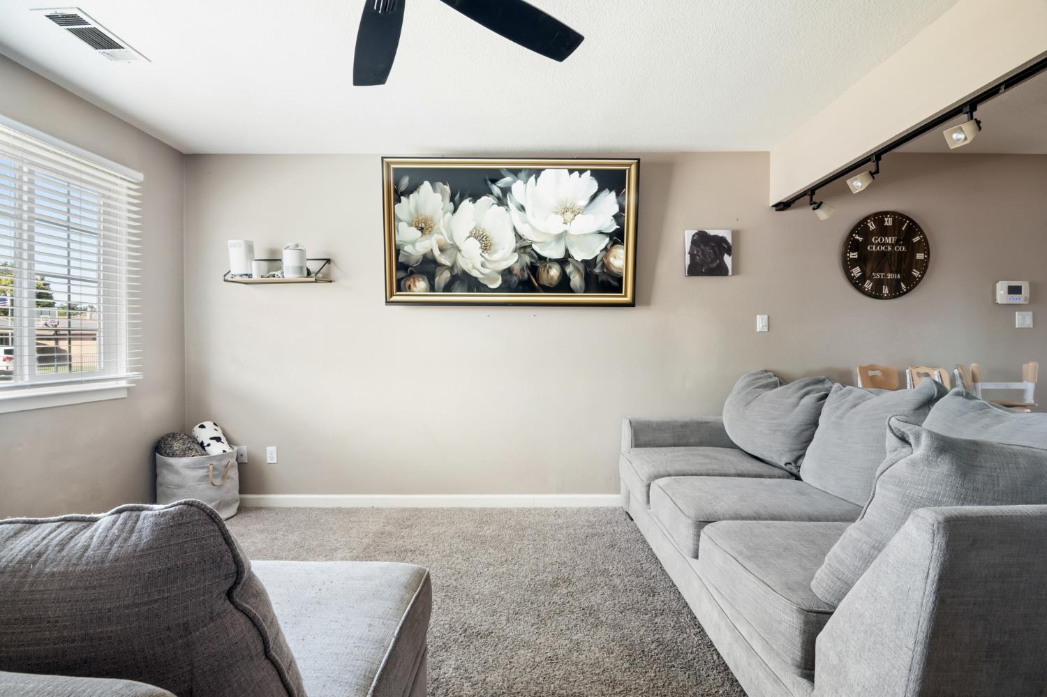 401 Amador Cir, Manteca, CA 95336