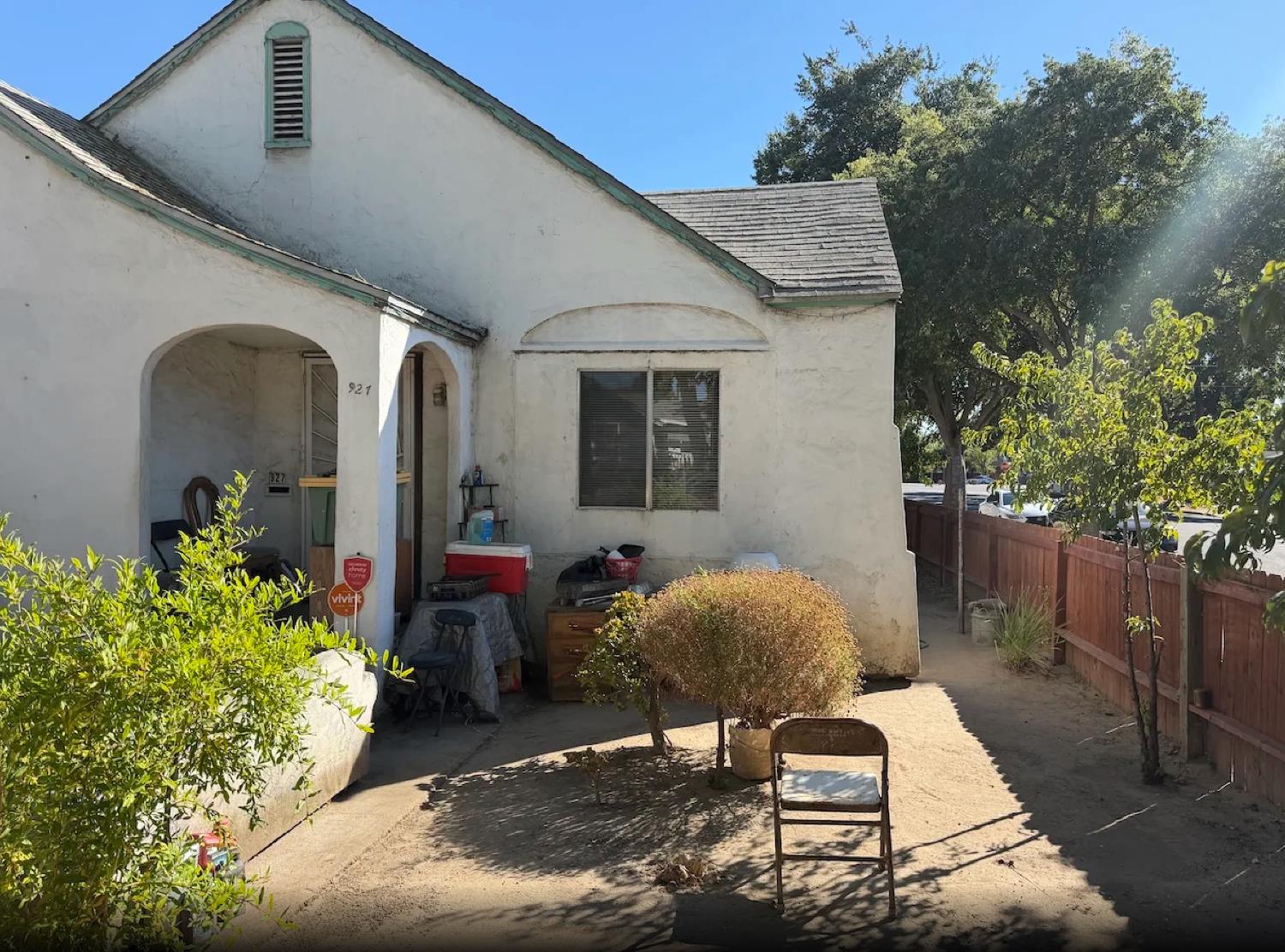 314 J St, Modesto, CA 95351