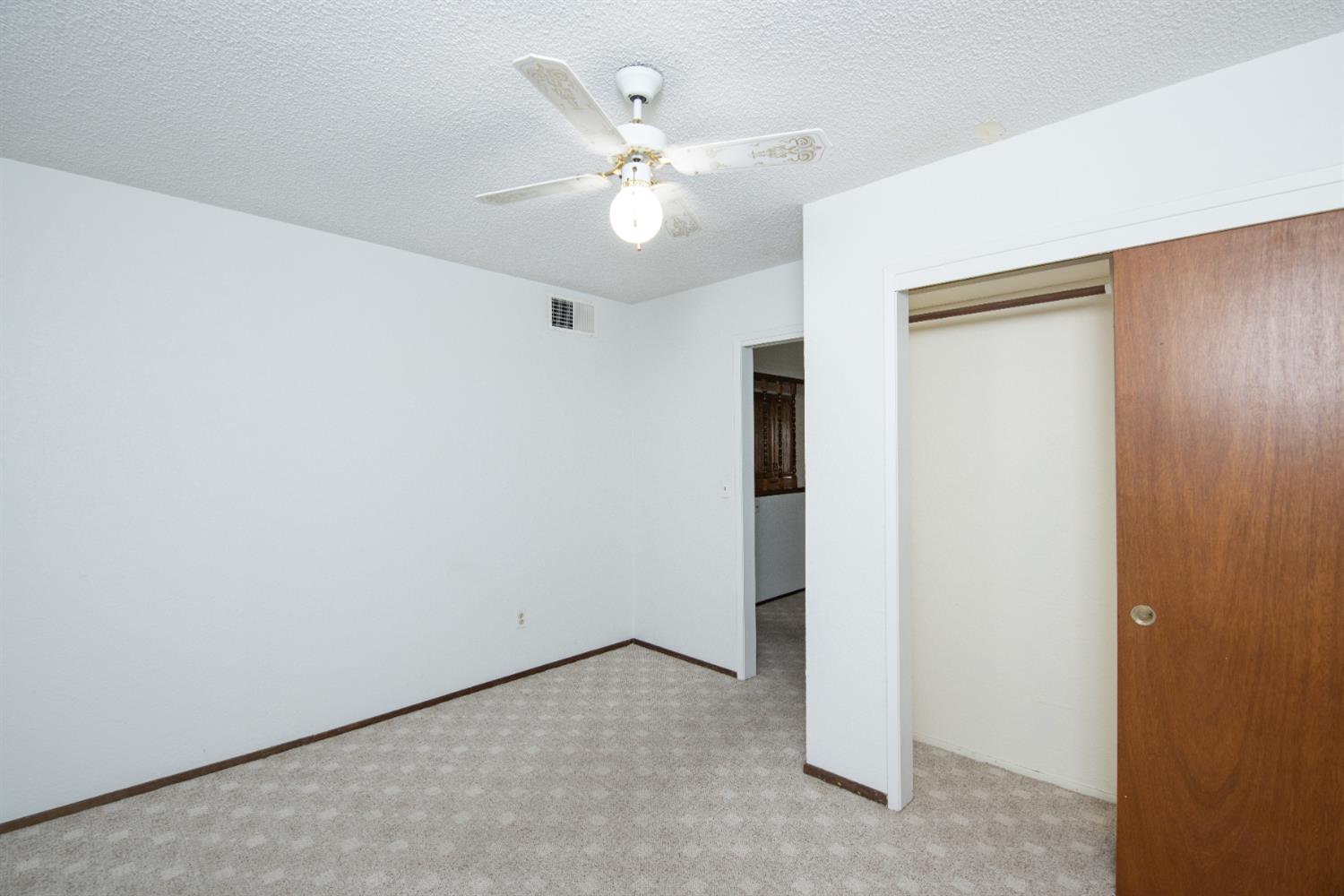 2004 Nadine Ave, Ceres, CA 95351