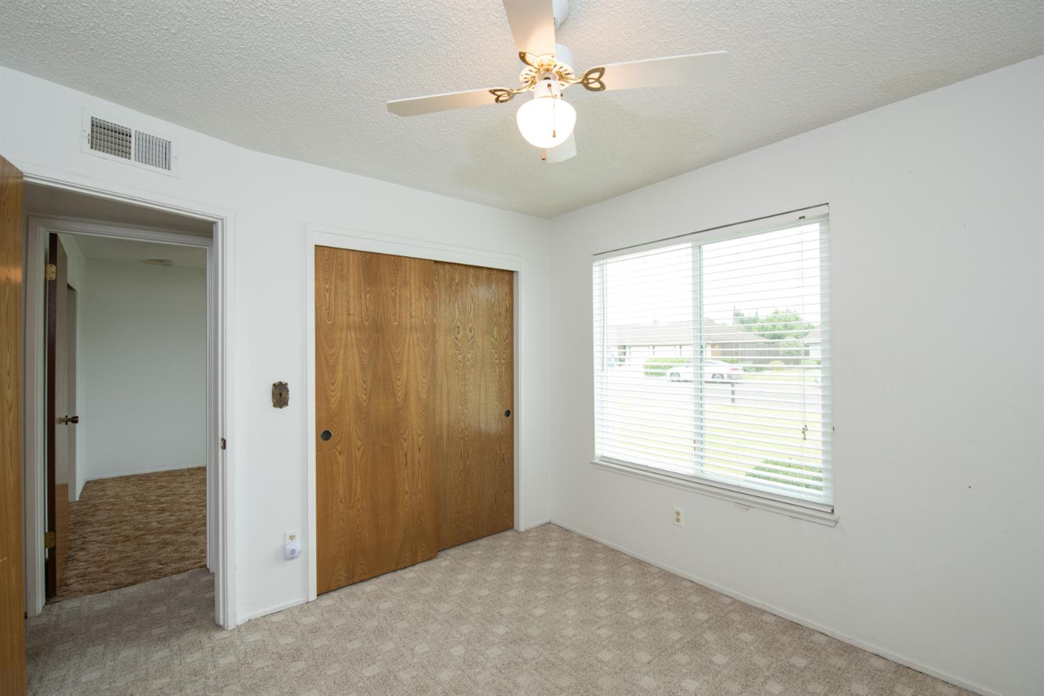 2004 Nadine Ave, Ceres, CA 95351