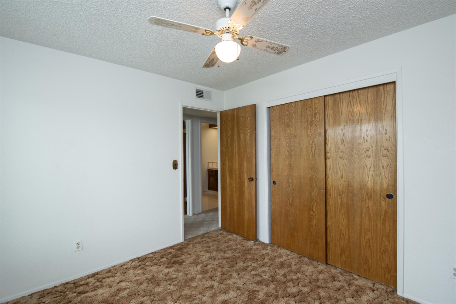 2004 Nadine Ave, Ceres, CA 95351