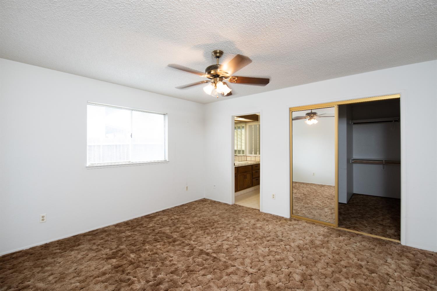 2004 Nadine Ave, Ceres, CA 95351