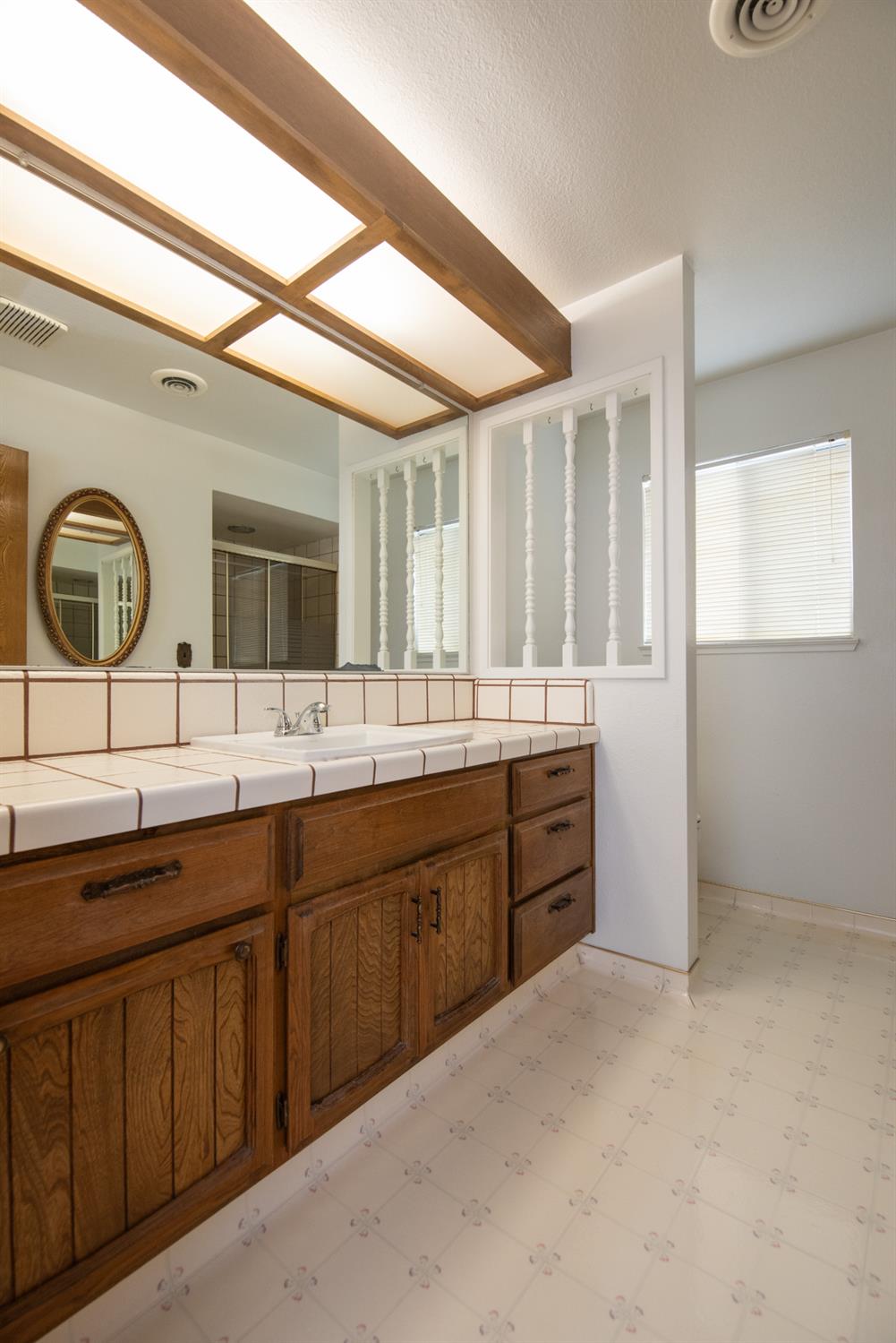 2004 Nadine Ave, Ceres, CA 95351