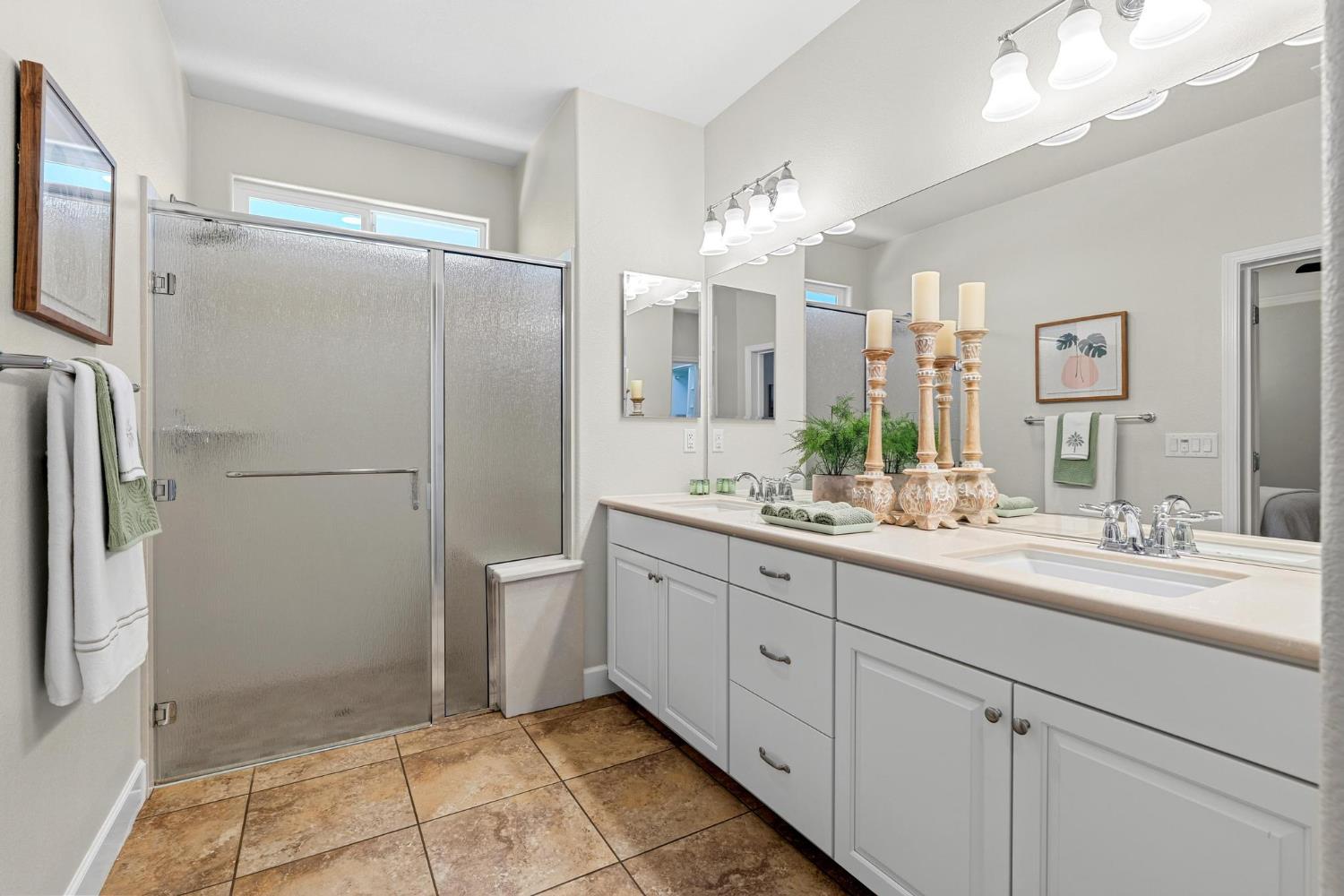 1467 Chestnut Hill, Manteca, CA 95336