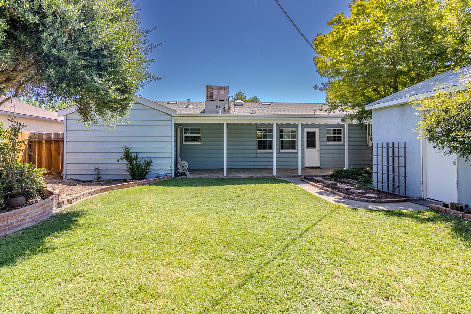 1409 Stockton Ave, Modesto, CA 95358