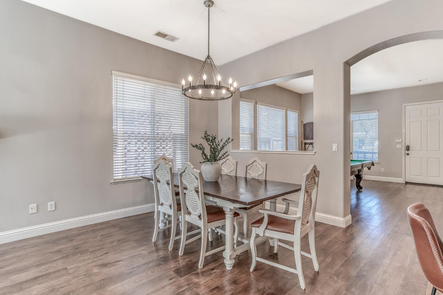 580 Old Bluff Ct, Oakdale, CA 95361