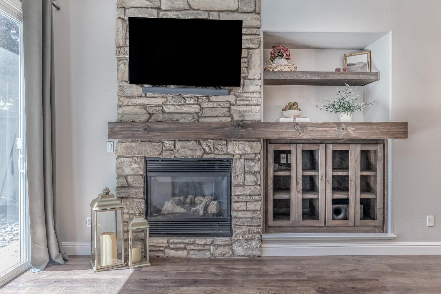 580 Old Bluff Ct, Oakdale, CA 95361