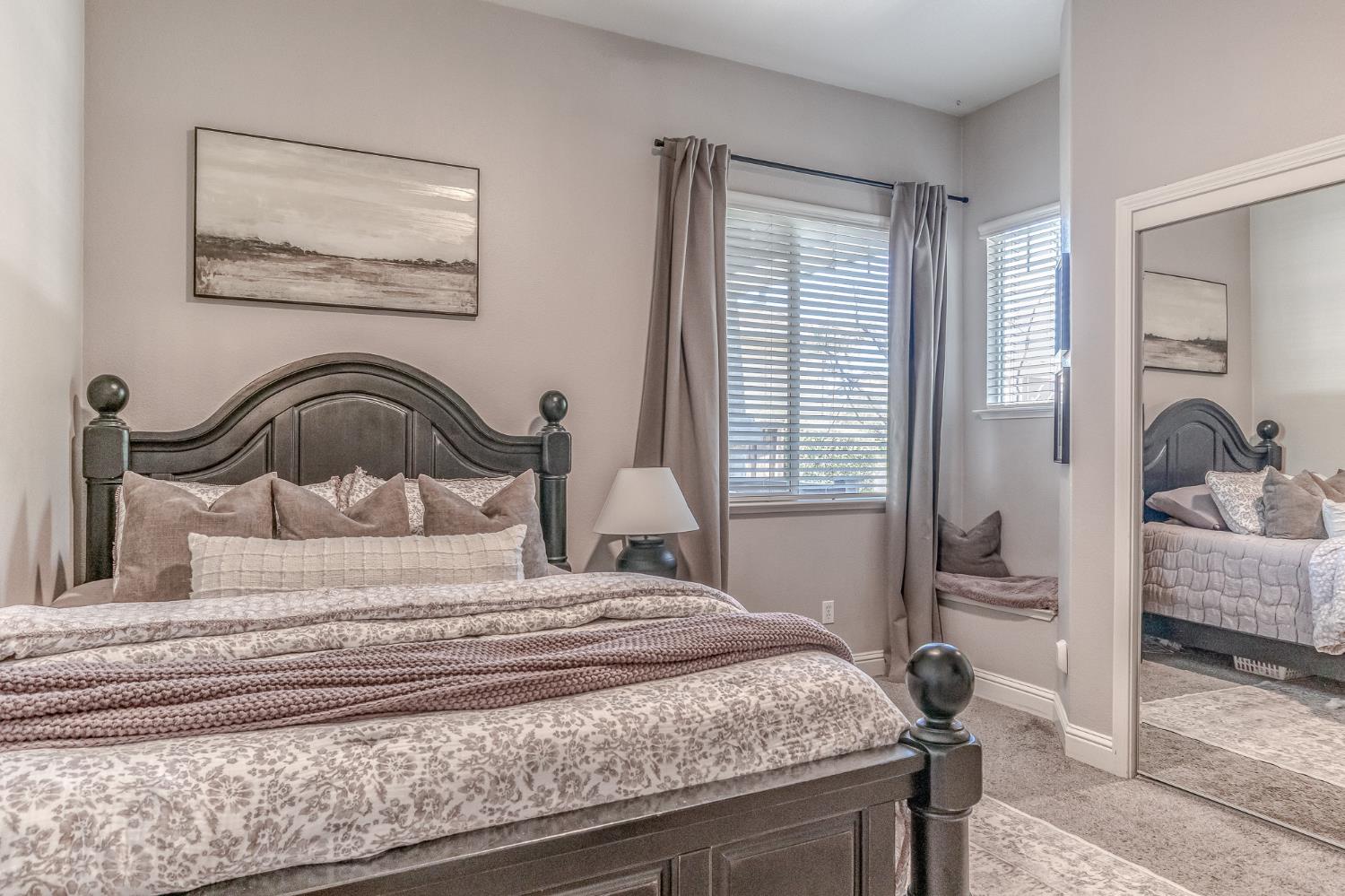 580 Old Bluff Ct, Oakdale, CA 95361