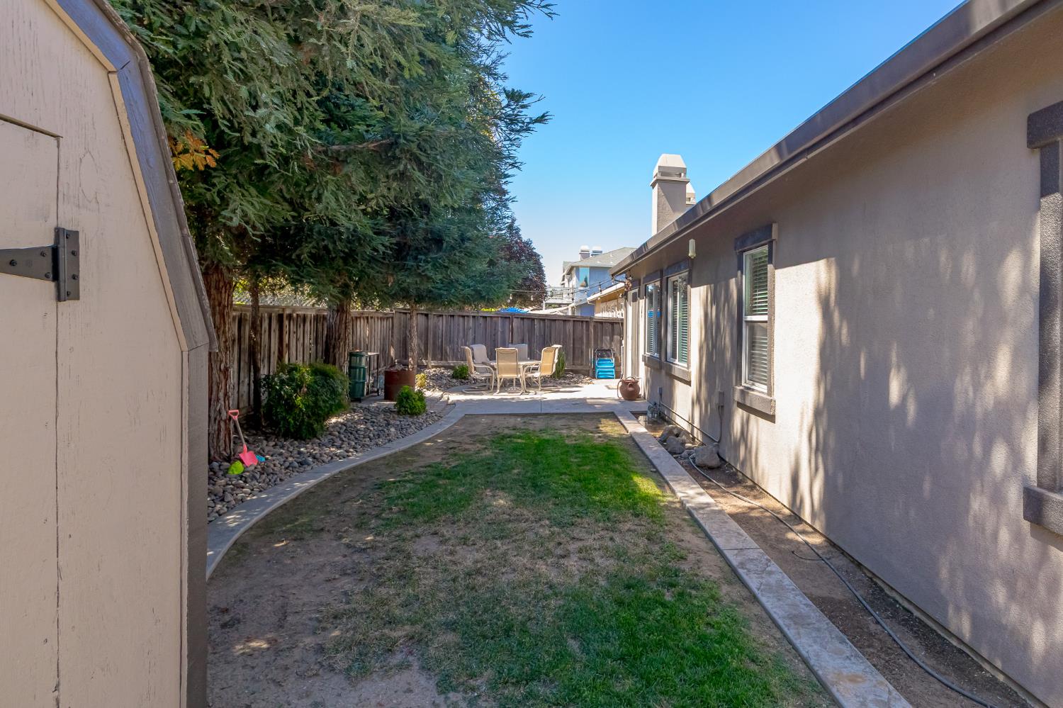 580 Old Bluff Ct, Oakdale, CA 95361