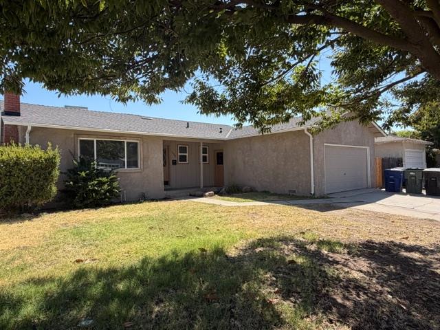 2432 Eicher Ave, Modesto, CA 95350