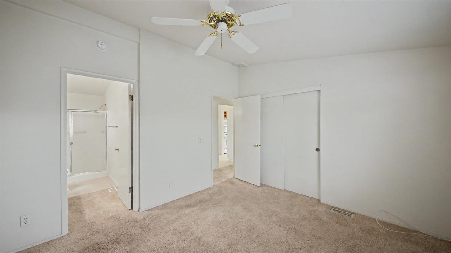 2505 Jackson Ave #131, Escalon, CA 95320