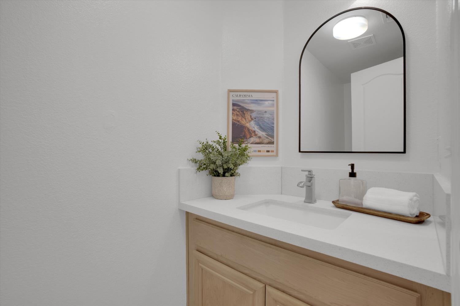 4101 Evolution Way, Modesto, CA 95356