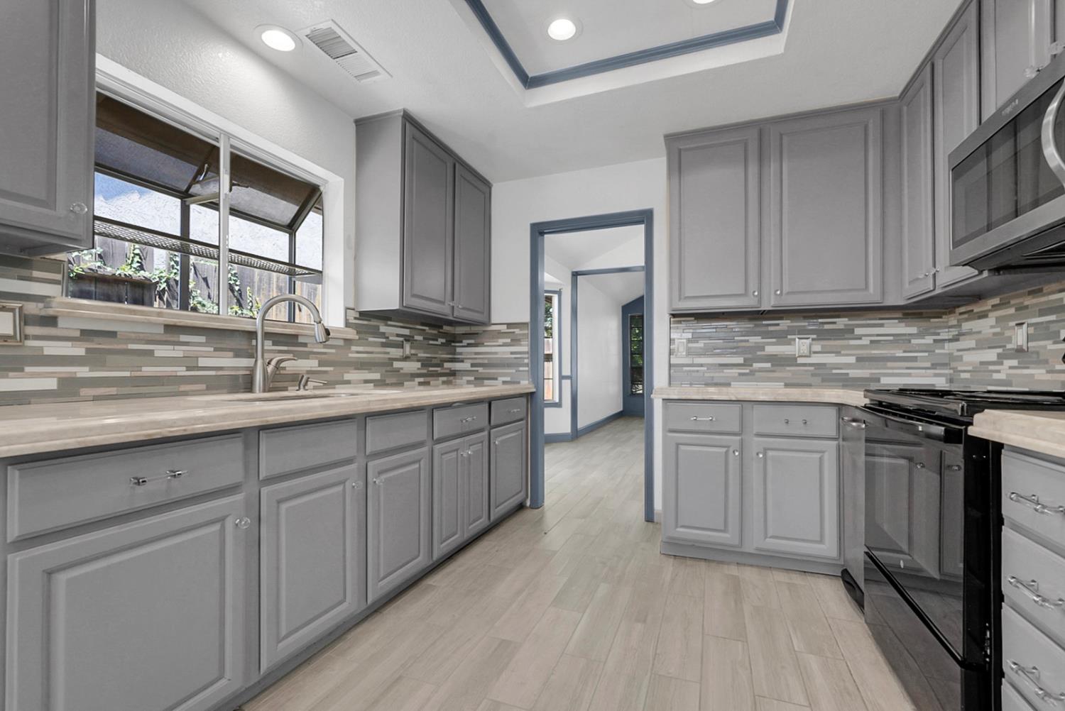 1019 Munchkin Dr, Ceres, CA 95351