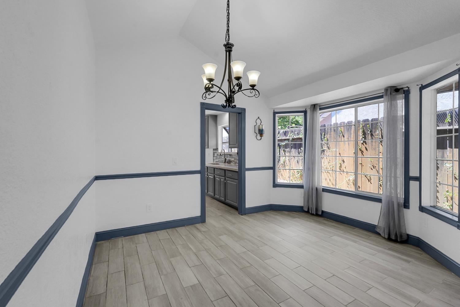 1019 Munchkin Dr, Ceres, CA 95351