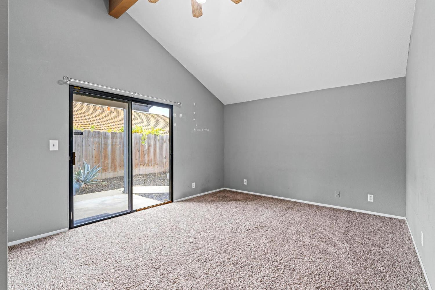 2404 Floyd Ave, Modesto, CA 95355