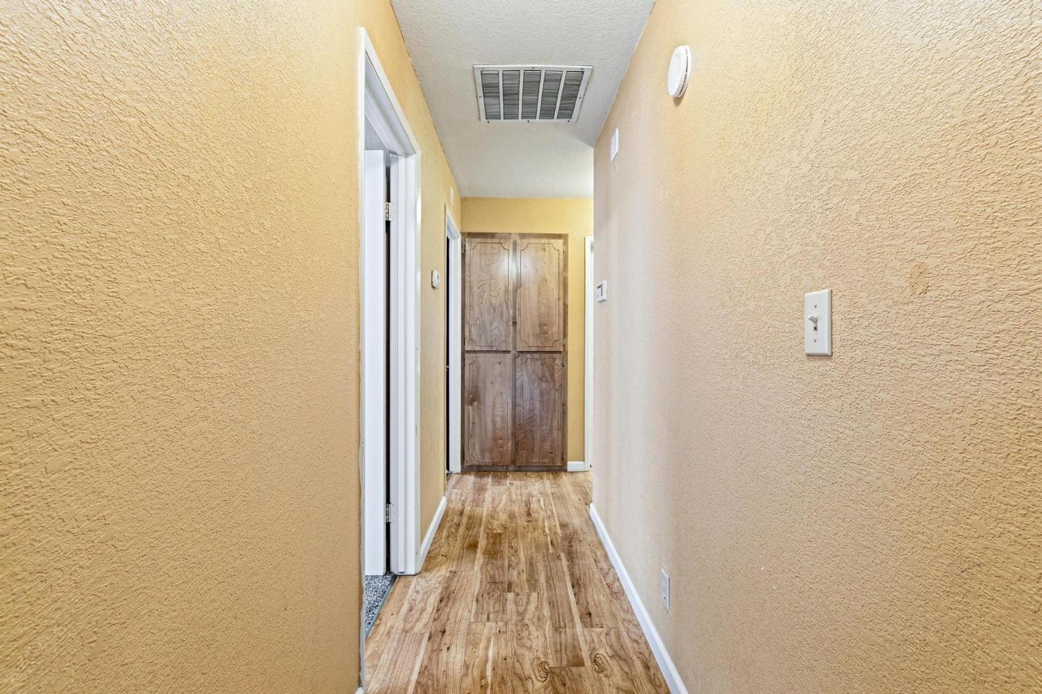 2404 Floyd Ave, Modesto, CA 95355