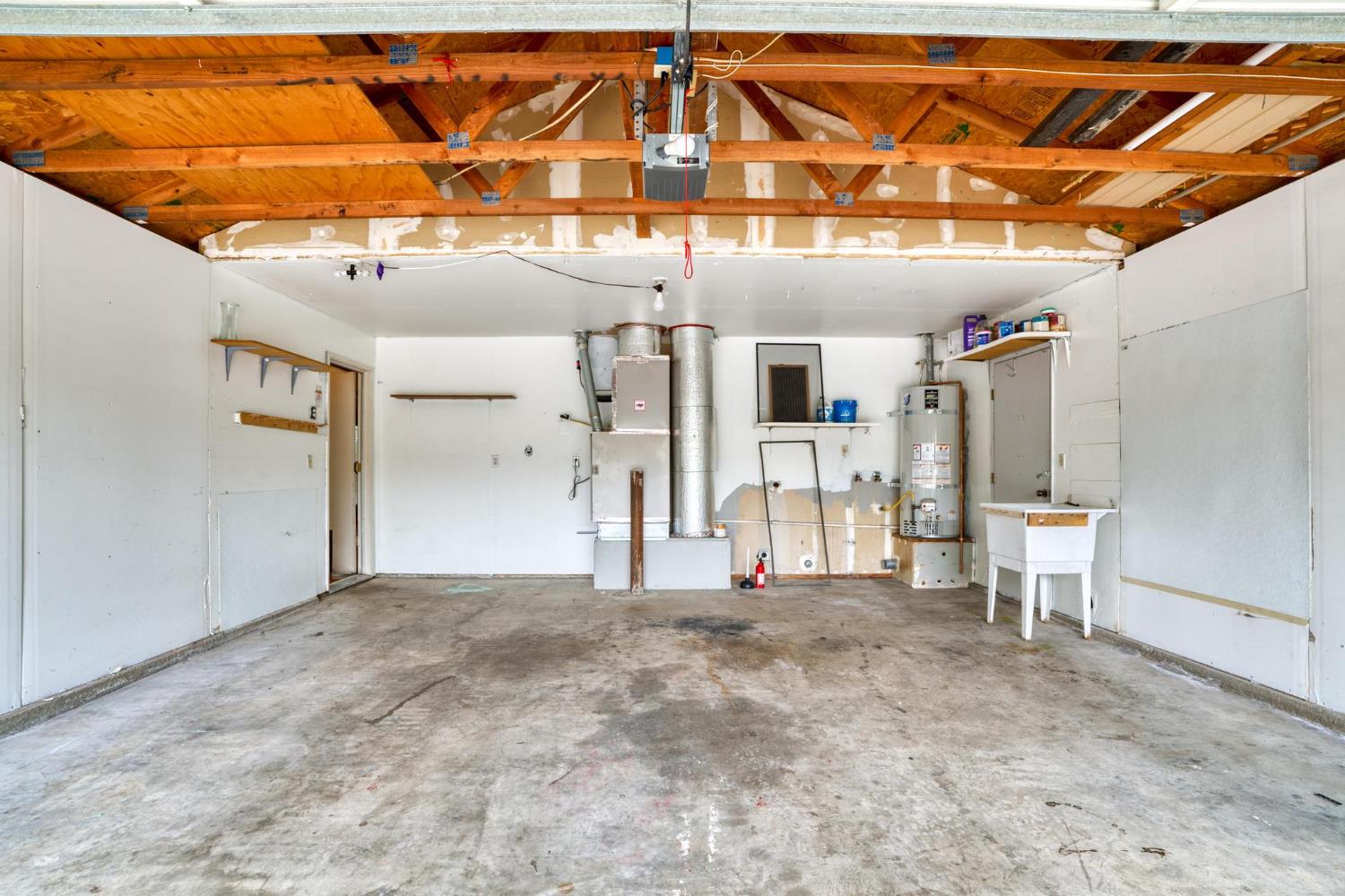 2404 Floyd Ave, Modesto, CA 95355