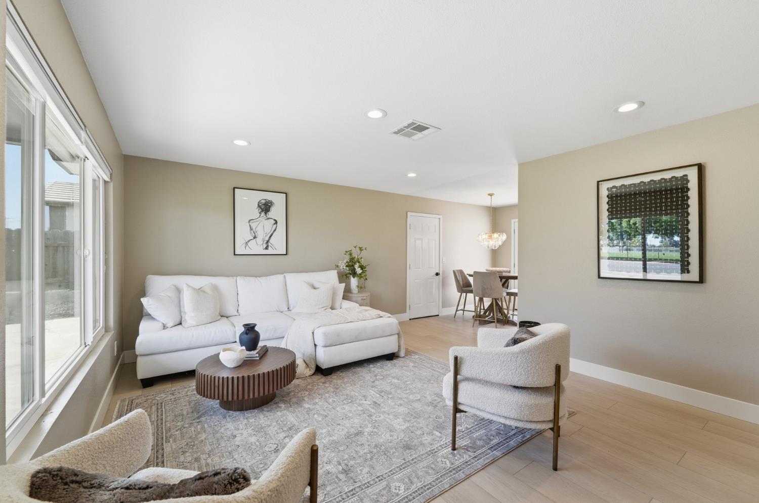 6237 Claus Rd, Riverbank, CA 95367