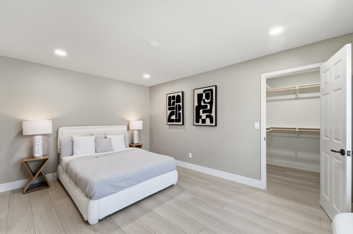 6237 Claus Rd, Riverbank, CA 95367