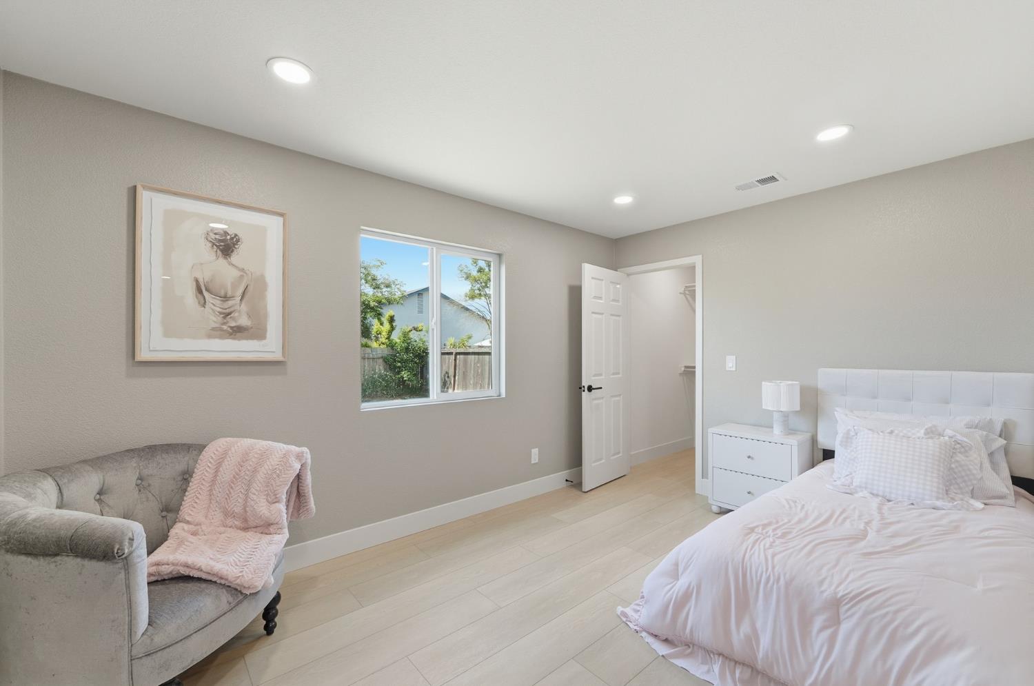 6237 Claus Rd, Riverbank, CA 95367