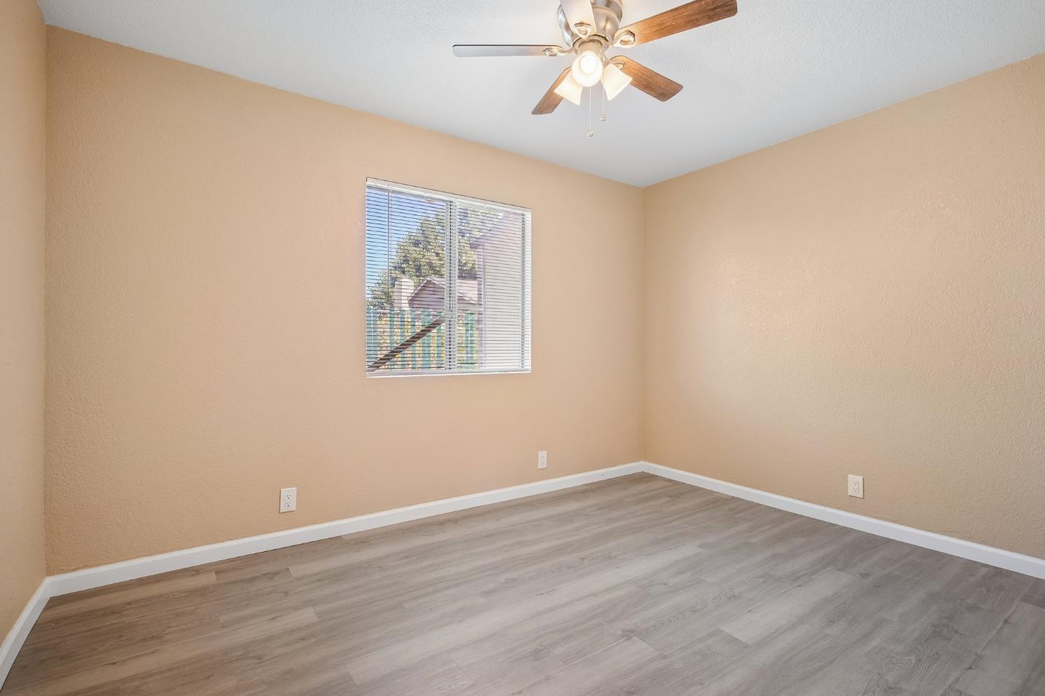717 Erickson Ave, Modesto, CA 95351