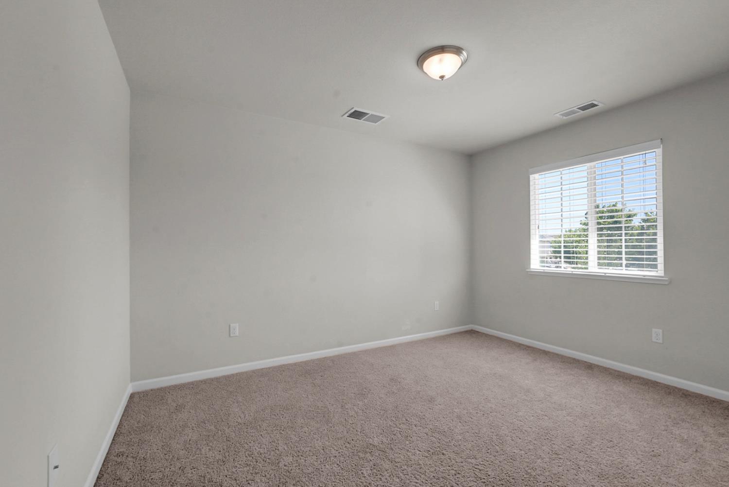 1433 Rosy Dawn Ln, Manteca, CA 95337