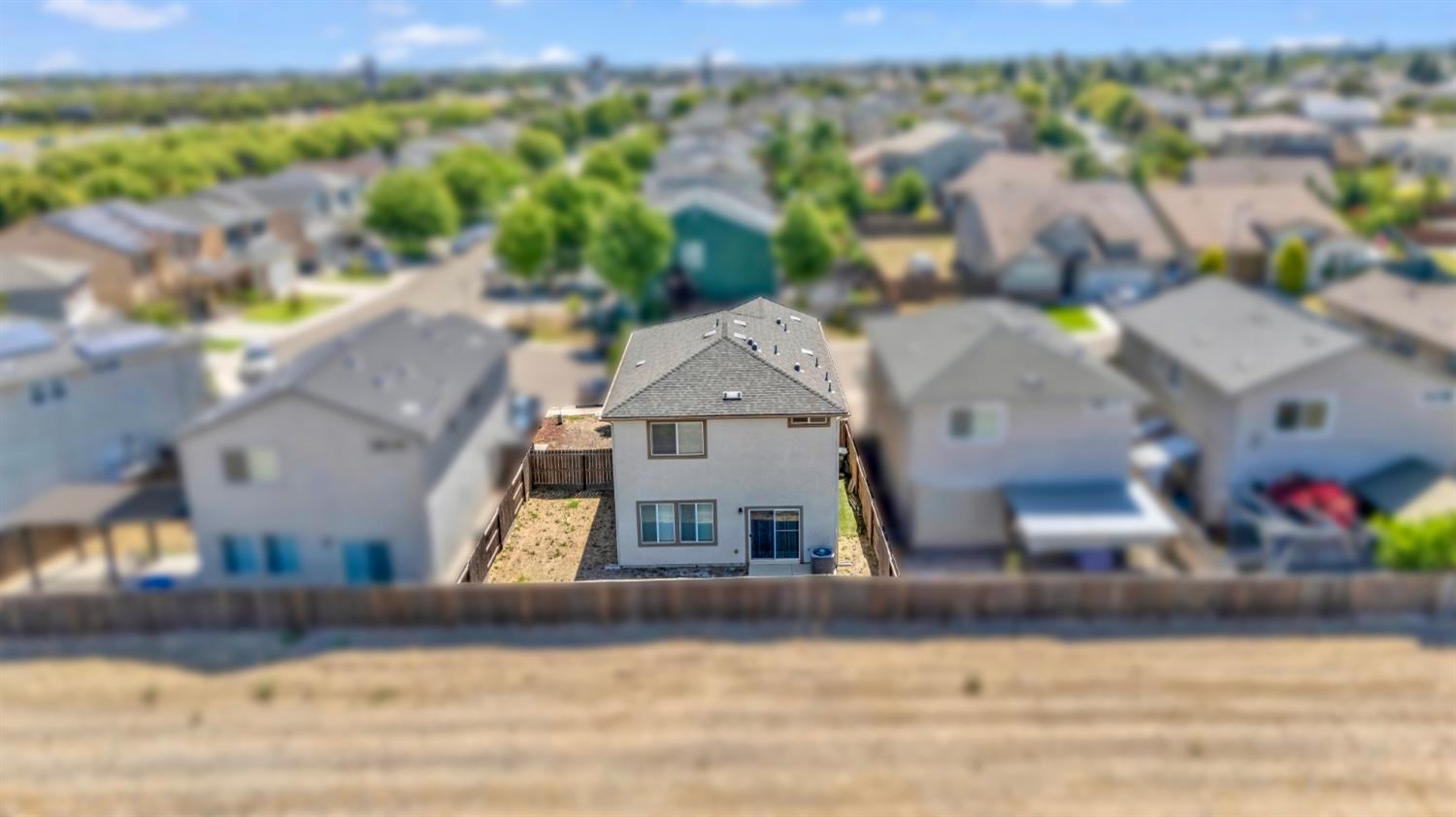 1433 Rosy Dawn Ln, Manteca, CA 95337