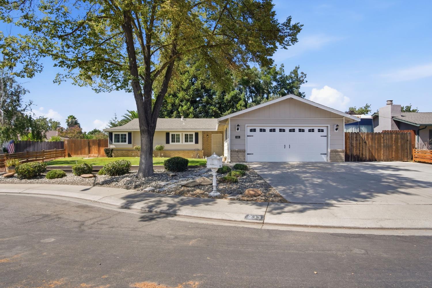 933 Guava Dr, Modesto, CA 95356
